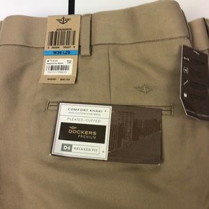 Dockers premium khakis size 36x29